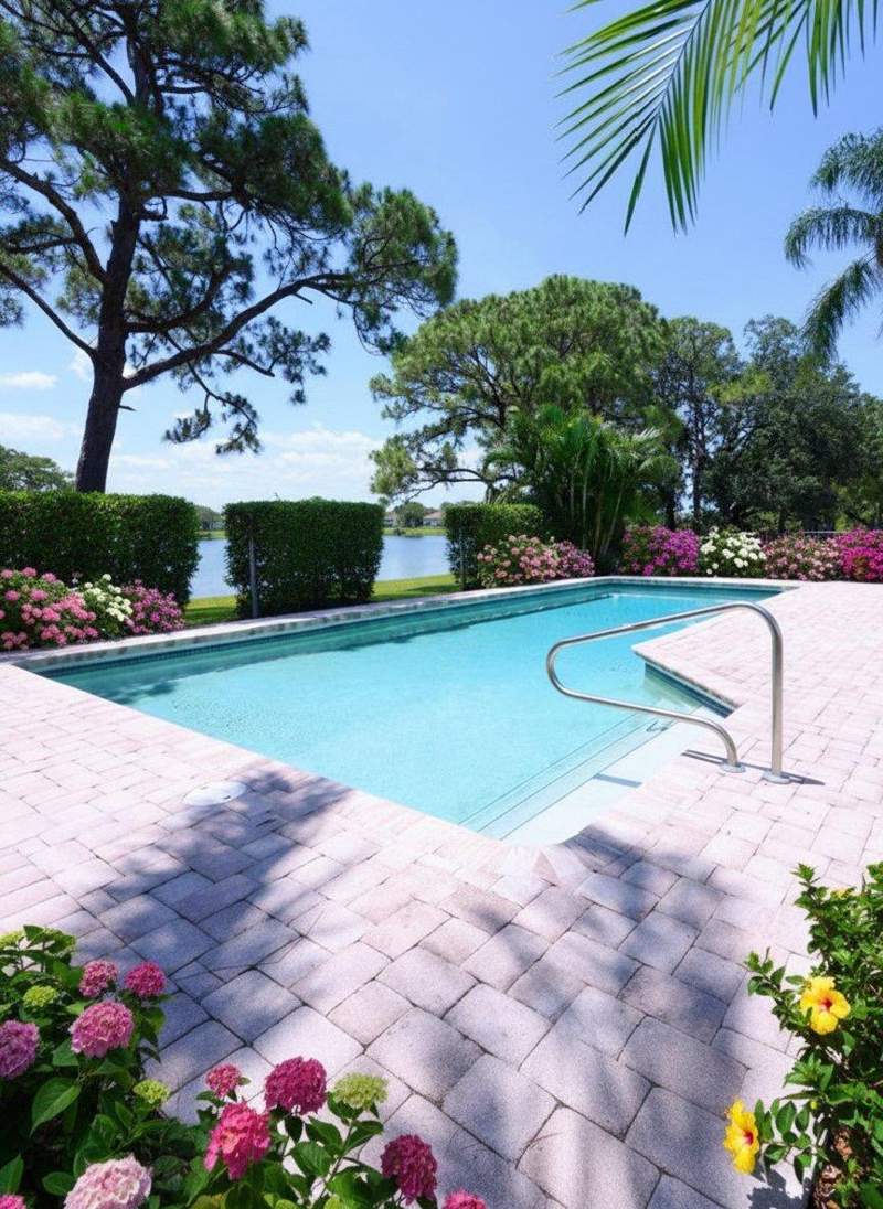 3 bedroom Single Family Residence at 145 W Village Way, Golf Village At Admirals Cove Par B, Jupiter — photo 4