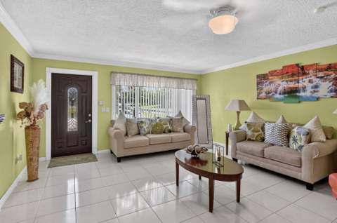 22305 SW 57th Avenue, Boca Raton FL - photo 10 of 43