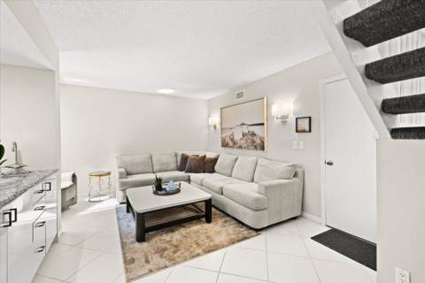 7338 Woodmont Court, Boca Raton FL - photo 15 of 64