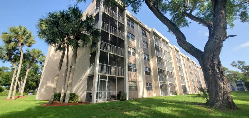 2 bedroom Condominium at 1100 NW 87th Avenue #408, Sherwood Square Condominium, Coral Springs — photo 4
