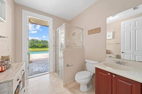 4197 Finishline Terrace, Davie FL - photo 20 of 42