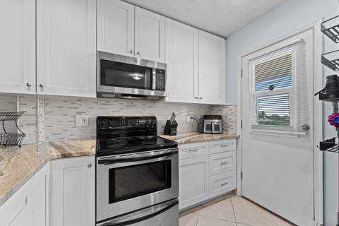 3851 N Ocean Boulevard #403, Gulf Stream FL - photo 16 of 41