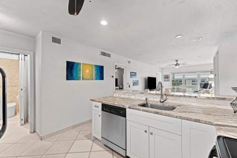 3851 N Ocean Boulevard #403, Gulf Stream FL - photo 17 of 41