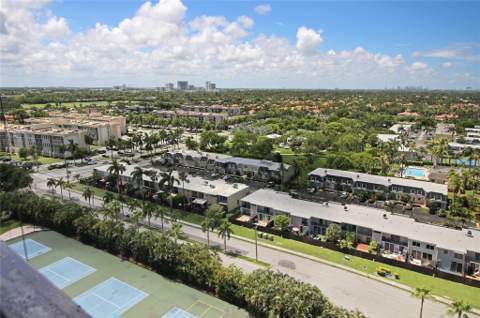 2500 Parkview Drive #1710, Hallandale Beach FL - photo 19 of 30