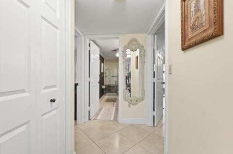 9450 Meadowood Drive #101, Fort Pierce FL - photo 9 of 26