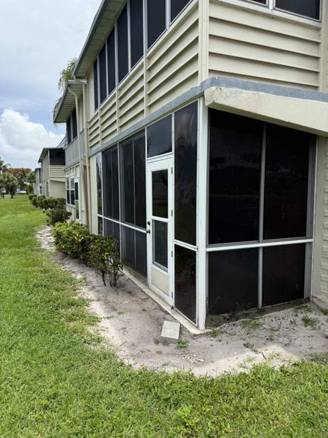 120 Brittany Terrace #C, Delray Beach FL - photo 8 of 69