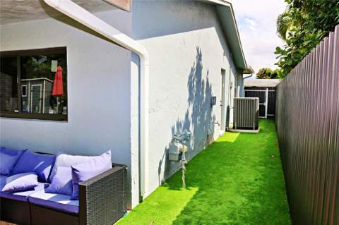 2704 Canal Road, Miramar FL - photo 9 of 50