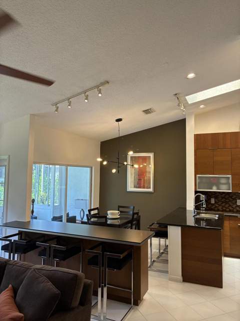 17223 Boca Club Boulevard #6, Boca Raton FL - photo 8 of 58