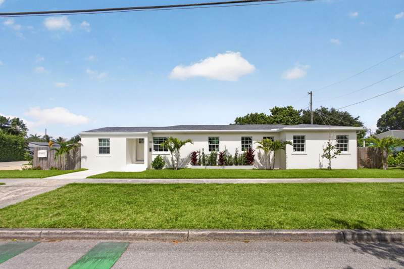 4 bedroom Single Family Residence at 3400 Parker Avenue, Willfred Park, West Palm Beach — photo 2