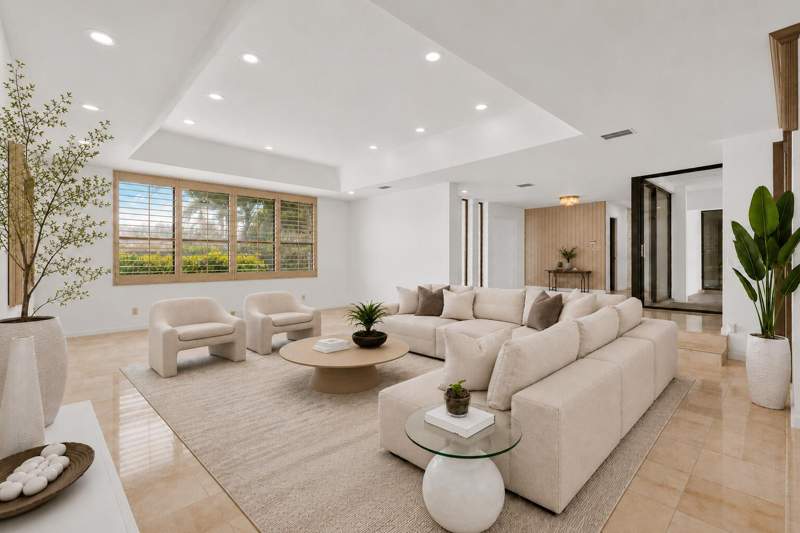 4 bedroom Single Family Residence at 3500 N 45th Avenue, Hollywood Hills North Sec One, Hollywood — photo 5