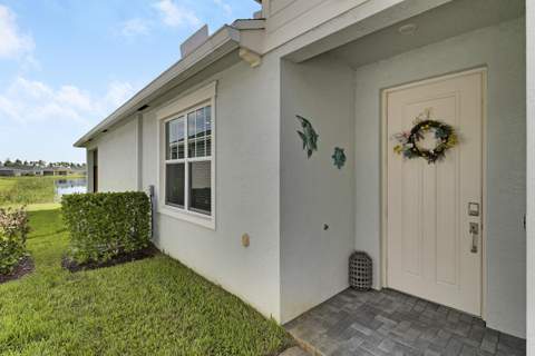 1960 SE Crosswood Way, Port St. Lucie FL - photo 7 of 53