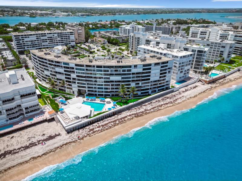 3 bedroom Condominium at 3590 S Ocean Boulevard #101, Mayfair House Condo, South Palm Beach — photo 3