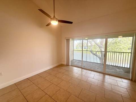 7206 Glenmoor Drive, West Palm Beach FL - photo 6 of 25
