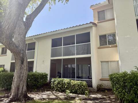7206 Glenmoor Drive, West Palm Beach FL - photo 20 of 25