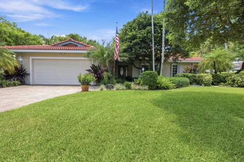 4060 Cypress Hammock Lane, Pompano Beach FL - photo 6 of 54
