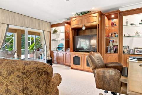4060 Cypress Hammock Lane, Pompano Beach FL - photo 10 of 54