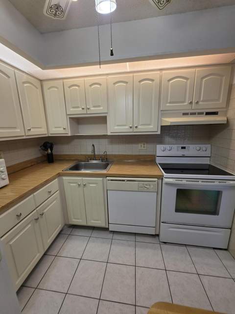 9895 N Belfort Circle #110, Tamarac FL - photo 21 of 80