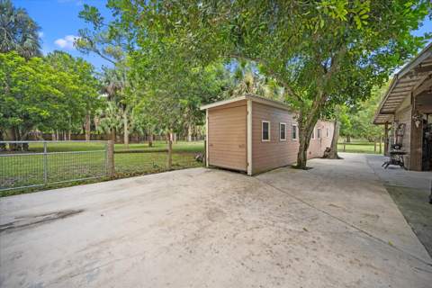 2454/2376 E Road, Loxahatchee FL - photo 21 of 51