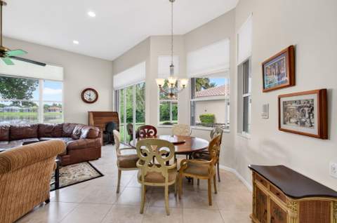 9476 Caserta Street, Lake Worth FL - photo 12 of 28
