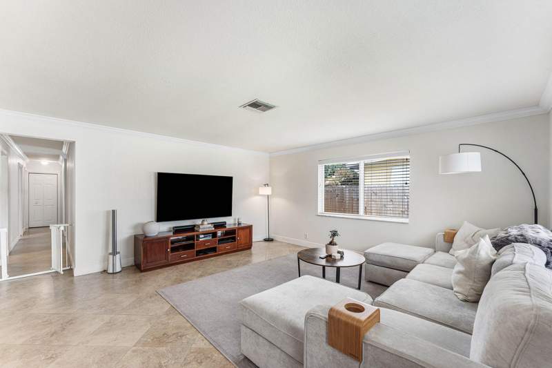 4 bedroom Single Family Residence at 5347 Washington Road, Country Club Acres 4, Delray Beach — photo 5