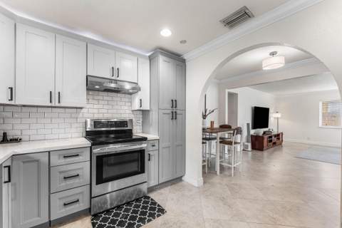 5347 Washington Road, Delray Beach FL - photo 11 of 27