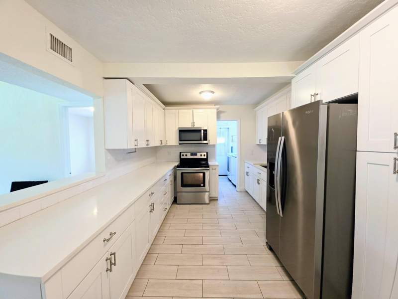 3 bedroom Single Family Residence at 1220 NE 1st Avenue, Progresso, Fort Lauderdale — photo 2