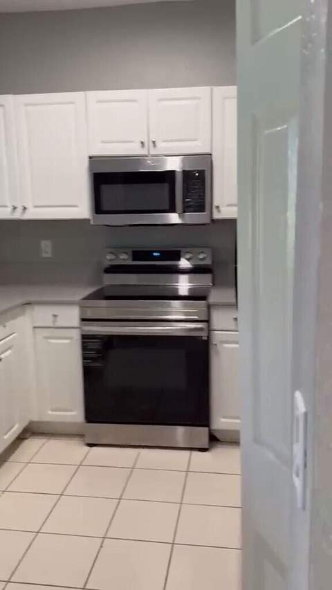 4111 Napoli Lake Drive, West Palm Beach FL - photo 10 of 30