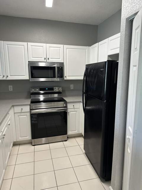 4111 Napoli Lake Drive, West Palm Beach FL - photo 11 of 30