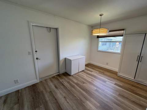 652 Flanders, Delray Beach FL - photo 6 of 37