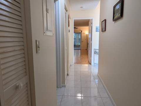 8246 Springview Terrace, Boca Raton FL - photo 18 of 53