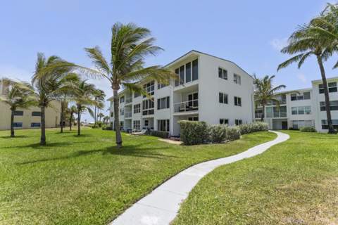 1041 Hillsboro Mile #5, Hillsboro Beach FL - photo 23 of 35