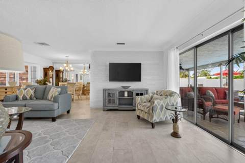 1517 SE 14th Street, Deerfield Beach FL - photo 9 of 58