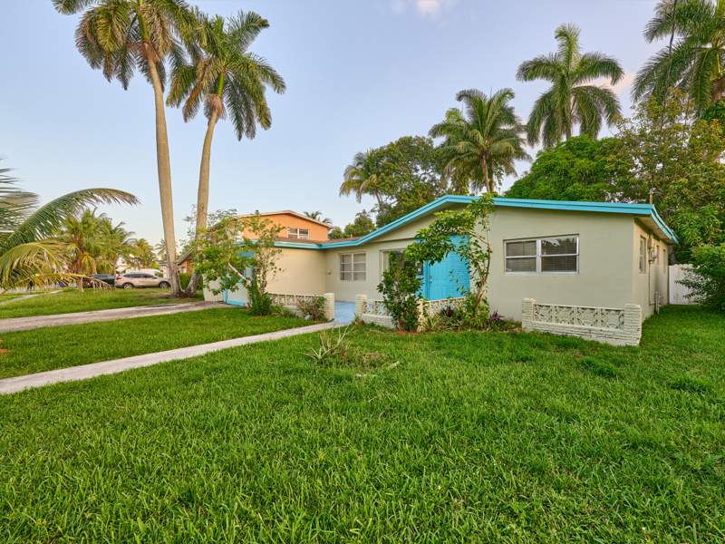 3 bedroom Single Family Residence at 3515 NW 40th Street, Oriole Estates Sec 3, Lauderdale Lakes — photo 2