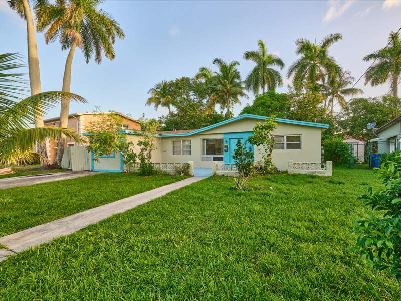 3 bedroom Single Family Residence at 3515 NW 40th Street, Oriole Estates Sec 3, Lauderdale Lakes — photo 3