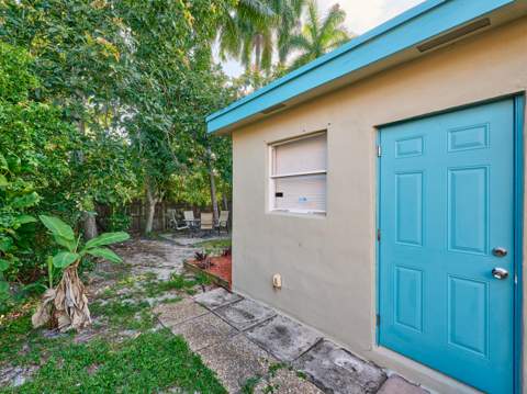 3515 NW 40th Street, Lauderdale Lakes FL - photo 7 of 47