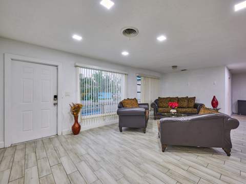 3515 NW 40th Street, Lauderdale Lakes FL - photo 14 of 47