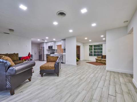 3515 NW 40th Street, Lauderdale Lakes FL - photo 19 of 47