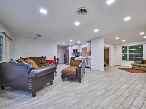 3515 NW 40th Street, Lauderdale Lakes FL - photo 20 of 47
