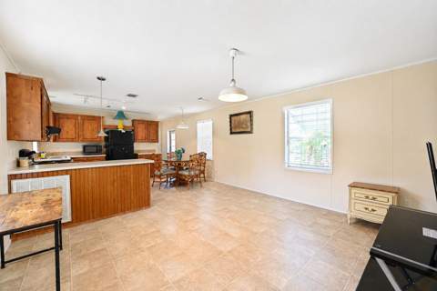 8137 SW Wildwood Drive, Stuart FL - photo 12 of 29