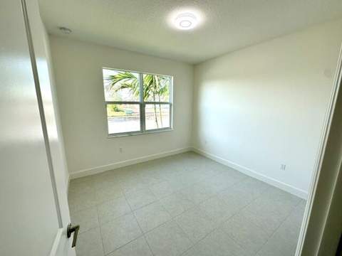 11785 SW Oceanus Boulevard, Port St. Lucie FL - photo 14 of 22