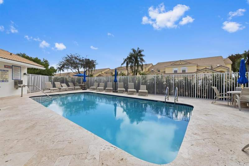 3 bedroom Condominium at 17223 Boca Club Boulevard #6, St Tropez At Boca Golf Villas Condo, Boca Raton — photo 5