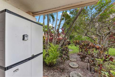 14388 Emerald Lake Drive #2, Delray Beach FL - photo 22 of 34