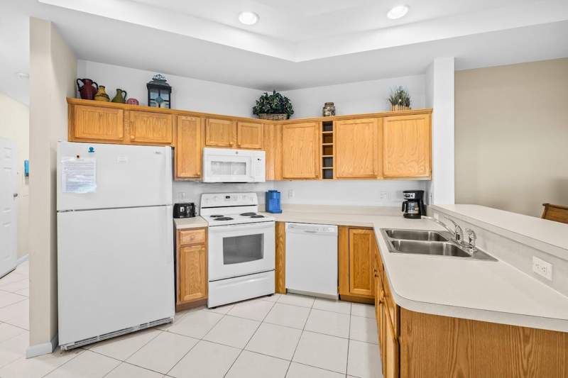 2 bedroom Condominium at 8923 Sandshot Court #5422, Castle Pines Condominium, Port St. Lucie — photo 4
