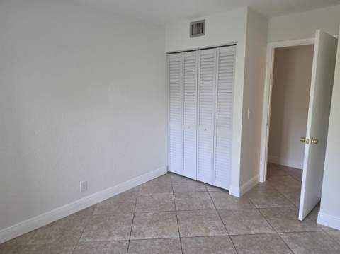 702 Sunny Pine Way #G1, Greenacres FL - photo 17 of 25
