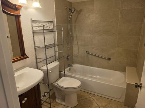 702 Sunny Pine Way #G1, Greenacres FL - photo 18 of 25