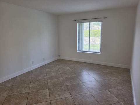 702 Sunny Pine Way #G1, Greenacres FL - photo 14 of 25