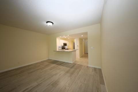 10187 Mangrove Drive #104, Boynton Beach FL - photo 7 of 17