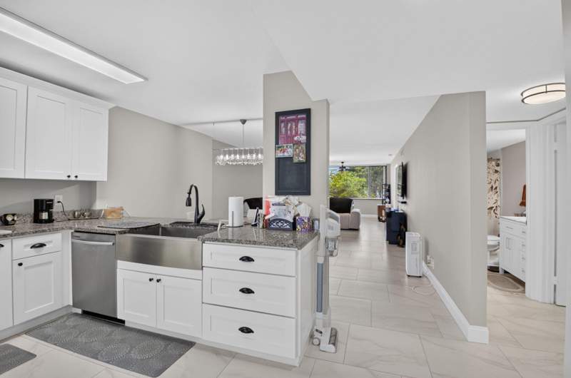 2 bedroom Condominium at 15075 Witney Road #213, Lakes of Delray, Delray Beach — photo 4