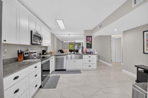 15075 Witney Road #213, Delray Beach FL - photo 6 of 34