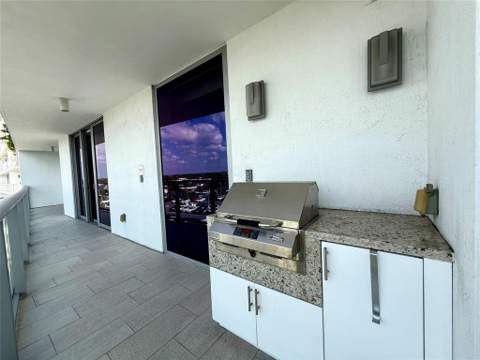 1180 N Federal Highway #809, Fort Lauderdale FL - photo 18 of 31